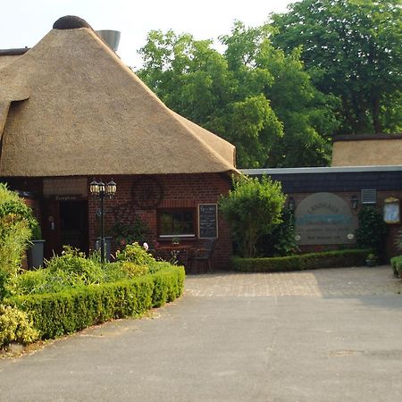 Landhaus Absalonshorst Hotel Groß Grönau Esterno foto